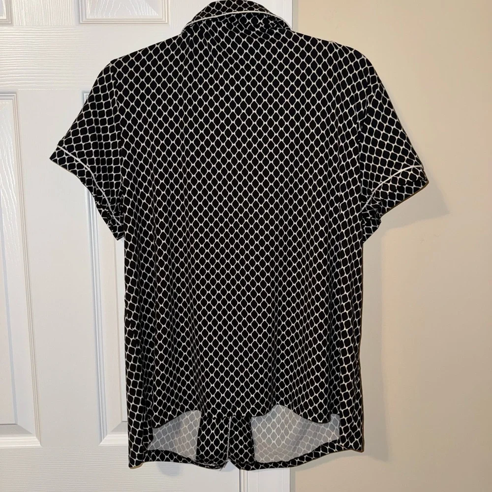 TART Dixie Short Sleeve Button-Up Shirt 💤 - Picture 4 of 4